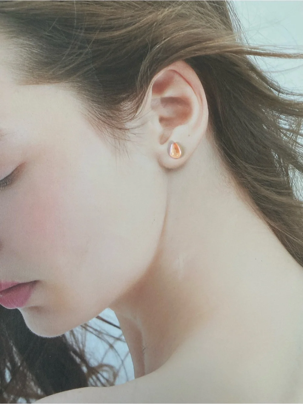 4/$15 Iridescent Crystal Pink Teardrop Stud Earrings